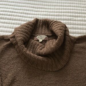 Women’s cow neck sweater. Chocolate brown size large